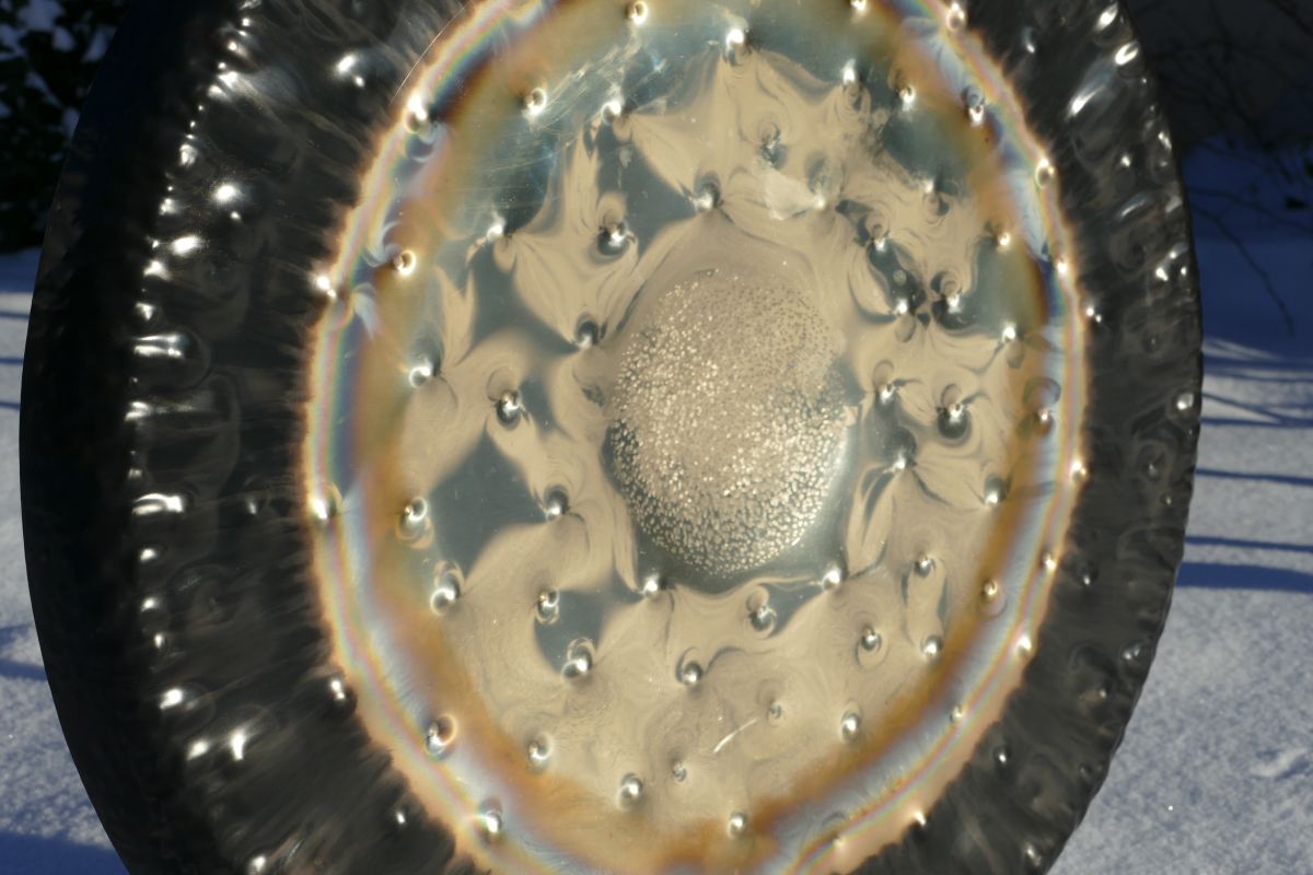 Erde und Wasser-Gong nah dran