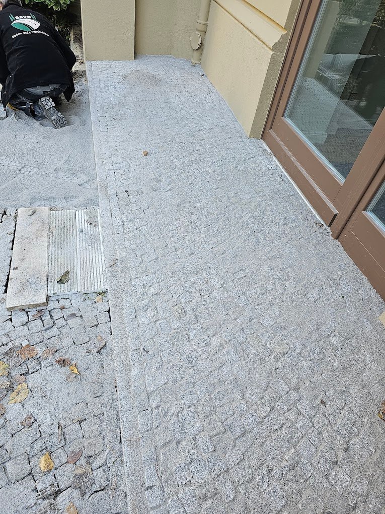 Pflasterarbeiten Hof Berlin Heiligensee