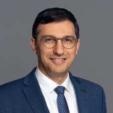 PD Dr. Tarek Bekfani