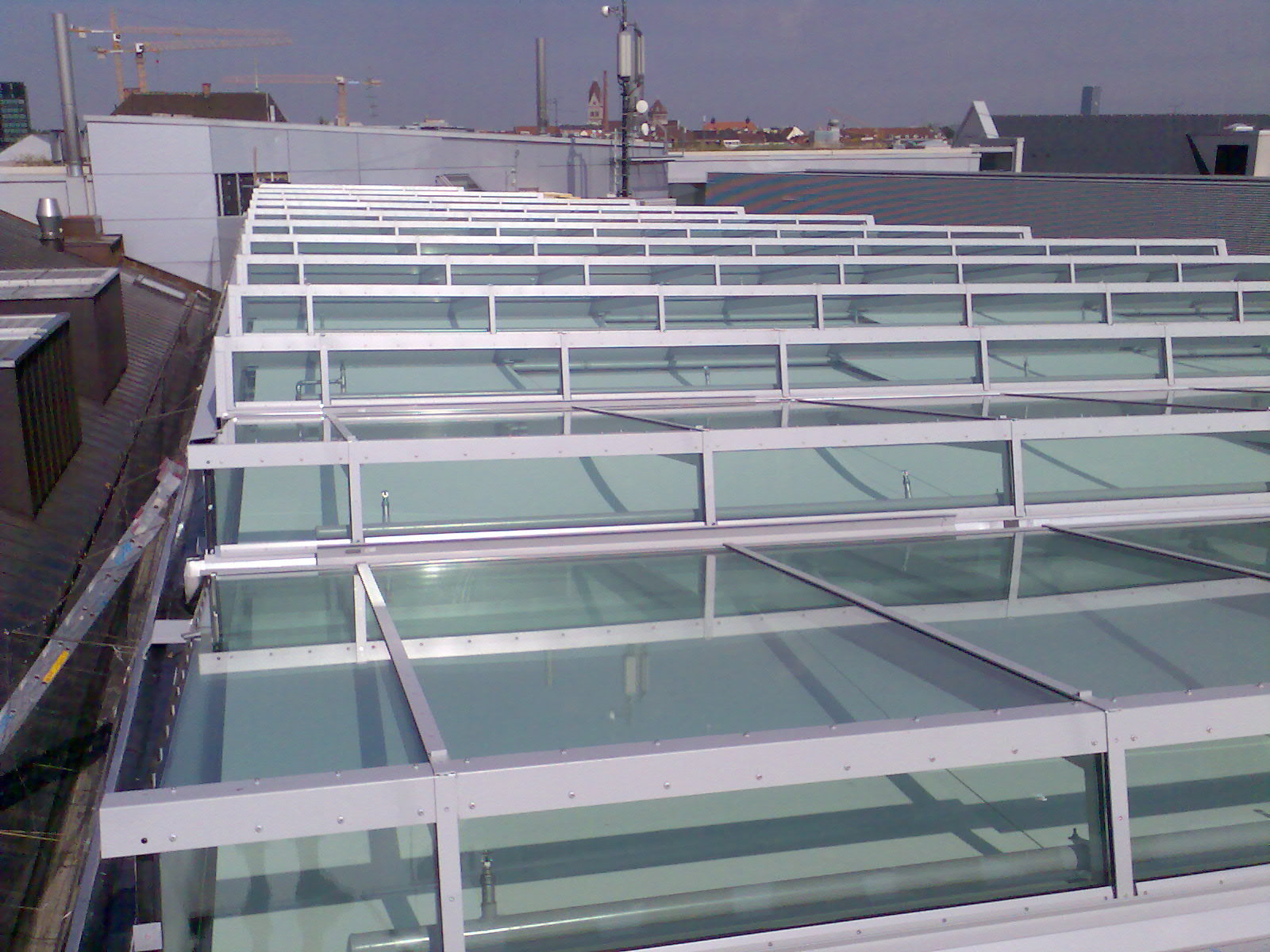 Glasmontage bei E.ON in München – Montagearbeiten