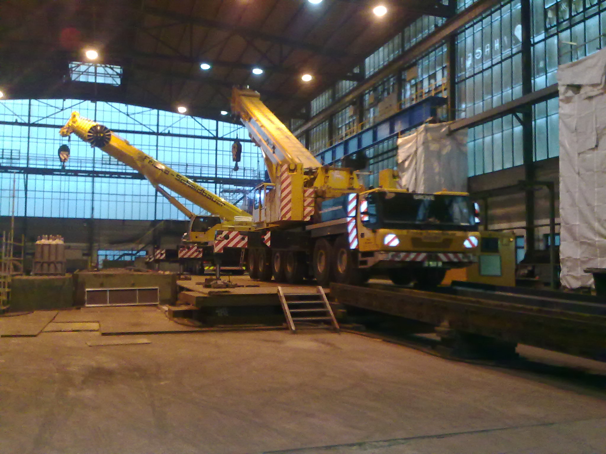 Montage einer Kranbahn im Stahlwerk Ilsenburg