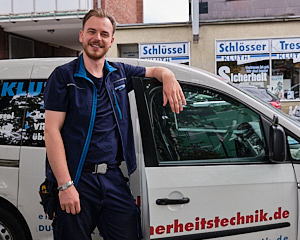 Rico Paetzel, Außendienst