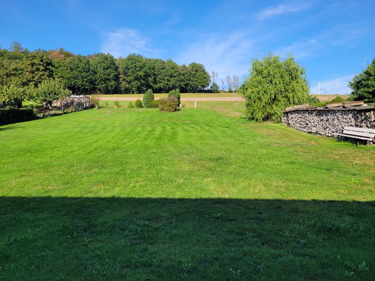 Eingezäunter Garten Eingezäunter Garten