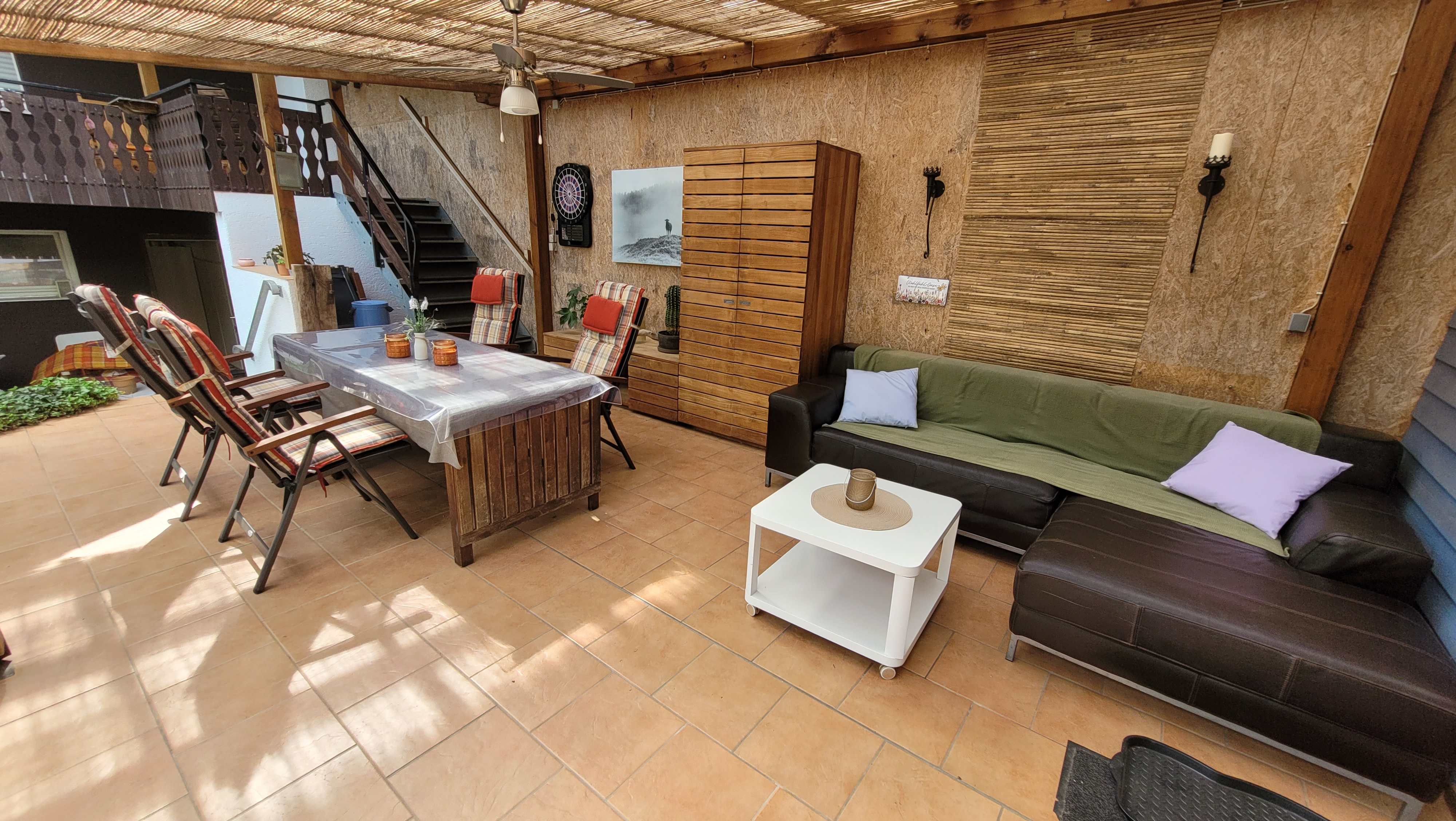 Überdachte Terrasse
