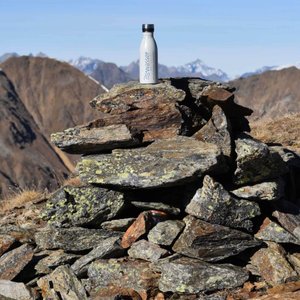 Wellwasser Trinkflaschen für unterwegs Wellwasser Trinkflaschen für unterwegs