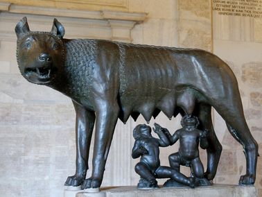 Lupa Capitolina (Capitolijnse Wolvin) met Romus en Remulus 