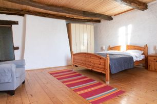 Bed room no 3 (master bedroom)