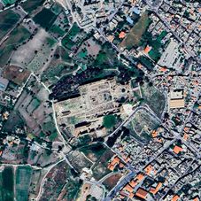 Lebanon_Baalbek_Zoom_04