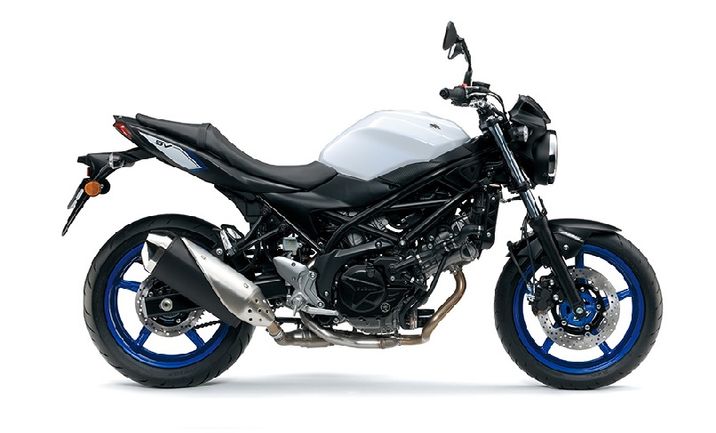 Voor categorie A2, A code 80 en A, de SUZUKI SV 650