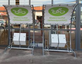 Overkapping en opladen e-bike