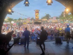 With Tommy Tornado & The Clerks, Paaspop Festival 2022