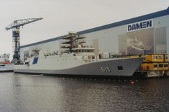 Damen navy