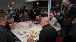 231214-Kerstlunch (19)