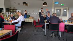 Paaslunch op LbO 100425 (11)