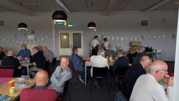Paaslunch op LbO 100425 (16)