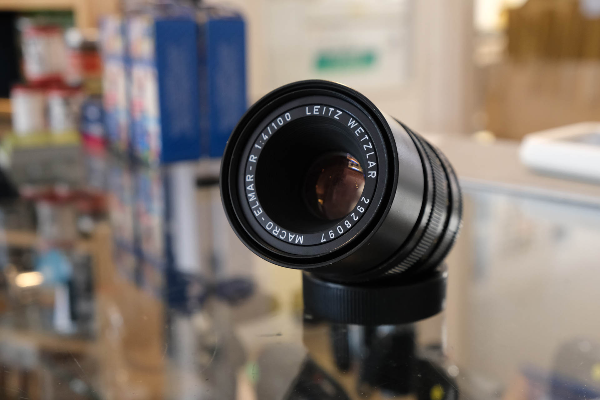 Leitz Macro-Elmar R 100mm f/4 - analoogstudioarnhem.com