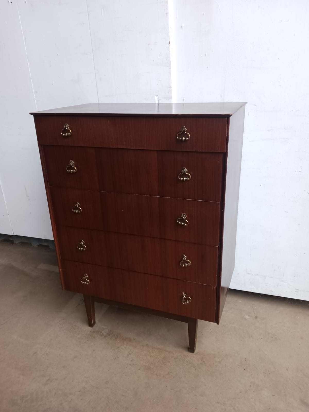 Mid century shop mahogany dresser