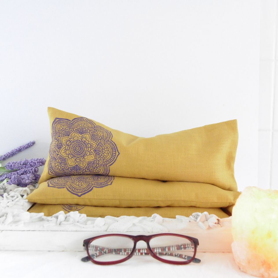 Weighted pillow shop