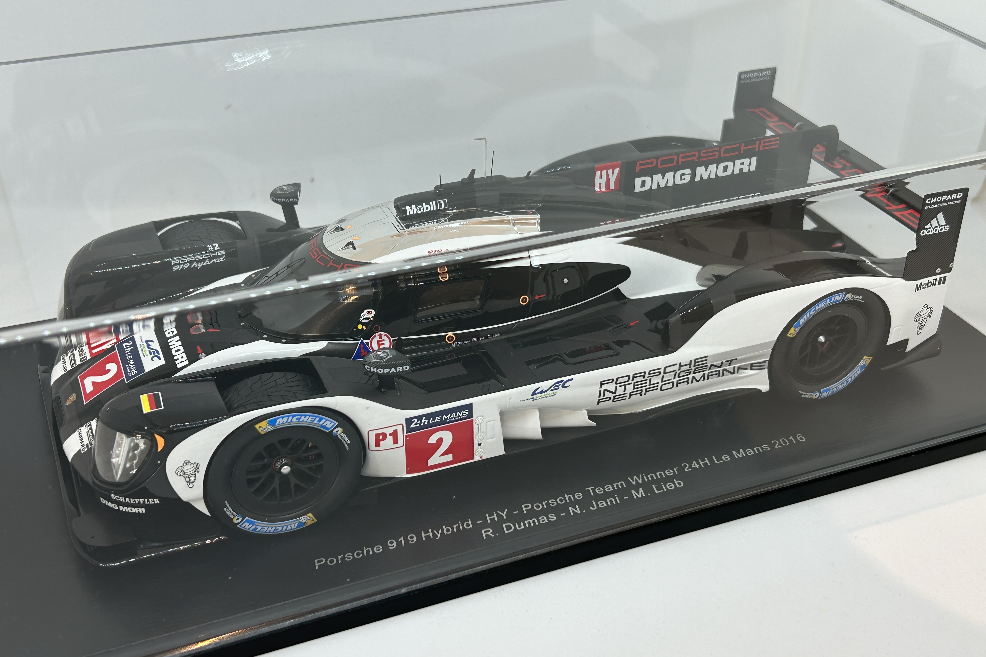 2016 Porsche 919 Hybrid LMP1 #2, Dumas, Jani, Lieb, Winner