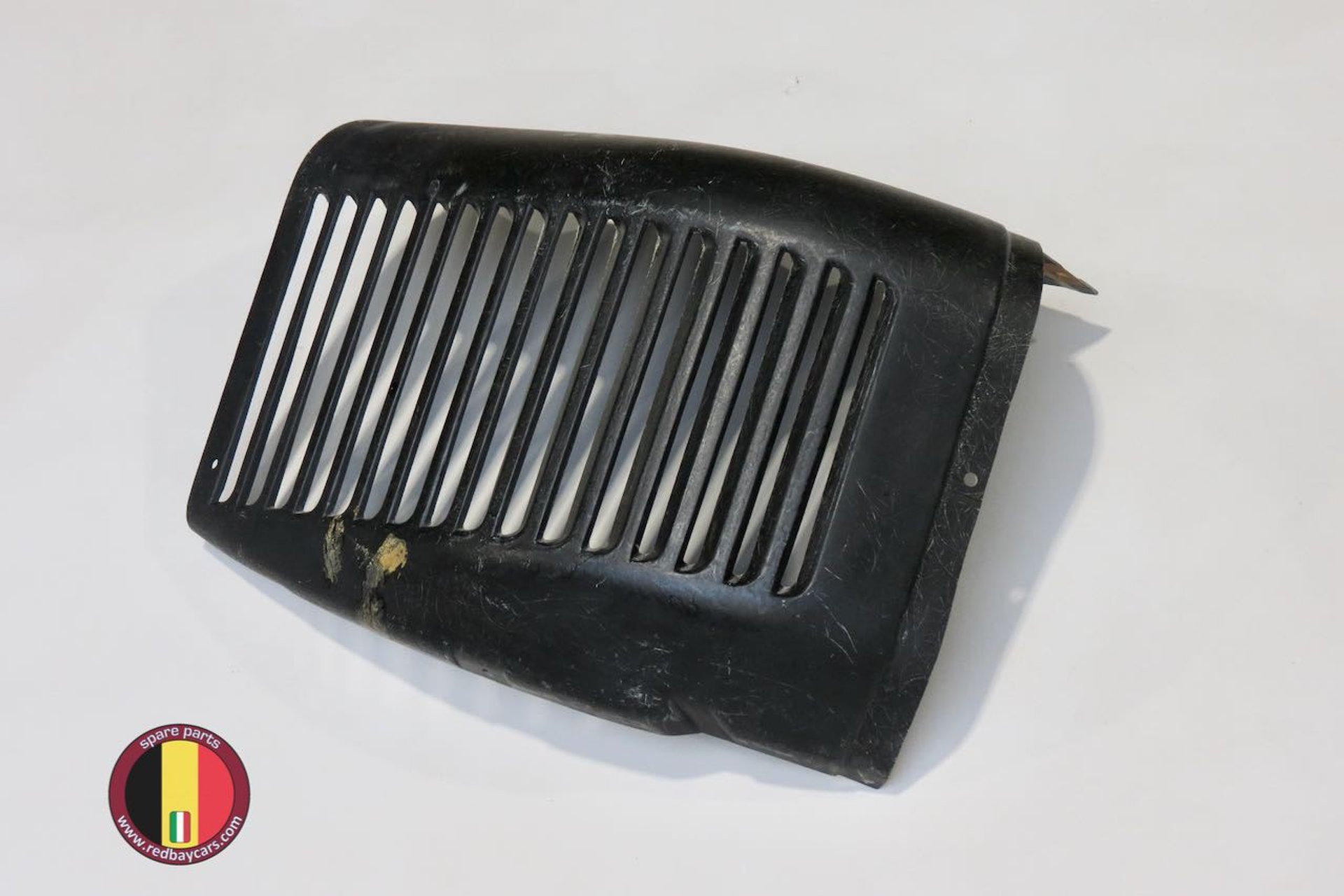 パーツ haru33 Rear Wheelhouse Panel for the Ferrari 348 - Part nr 62084400 RH