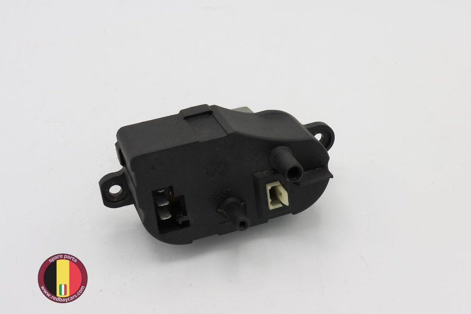 Power Unit for Heating/Cooling Block for the Ferrari 348 and F355