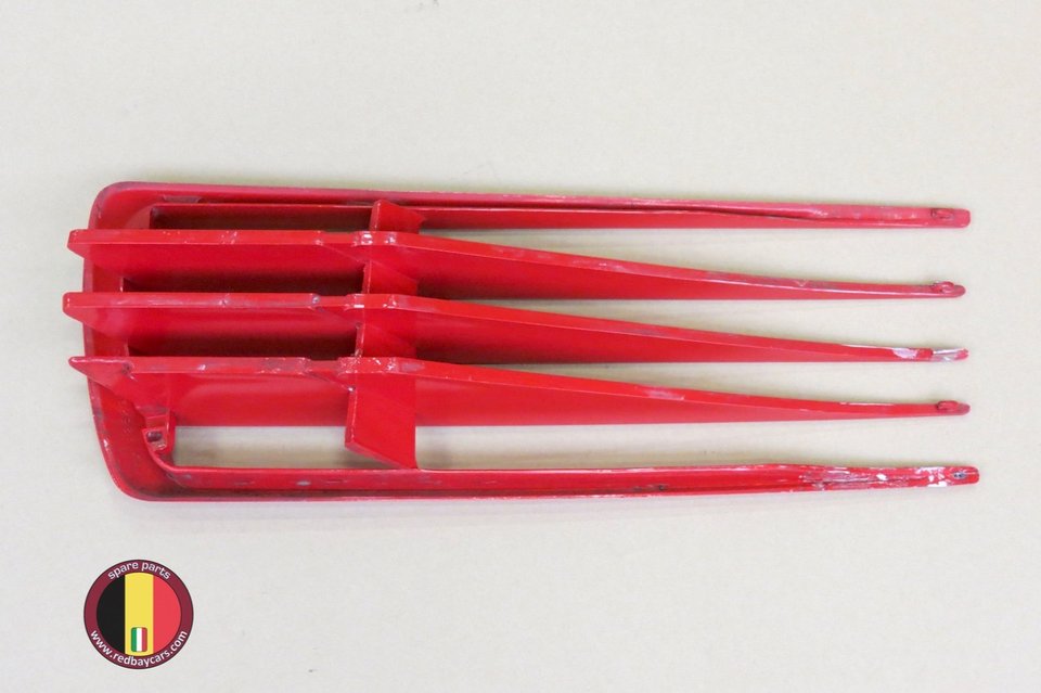 Air Intake Grille M Part nr 62529710 LH and 62529610 RH - Red Bay 