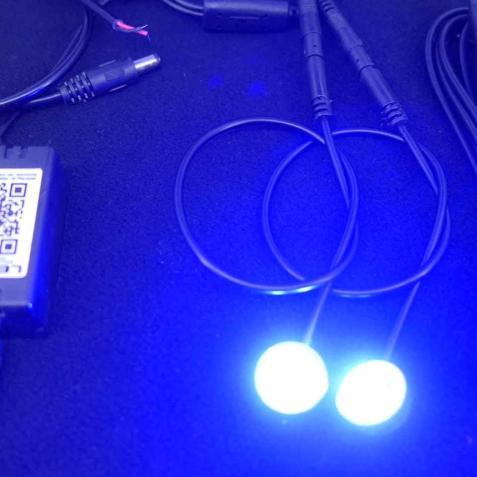 LED Fußraumbeleuchtung Solo - Schrauba Daniel Kowalski