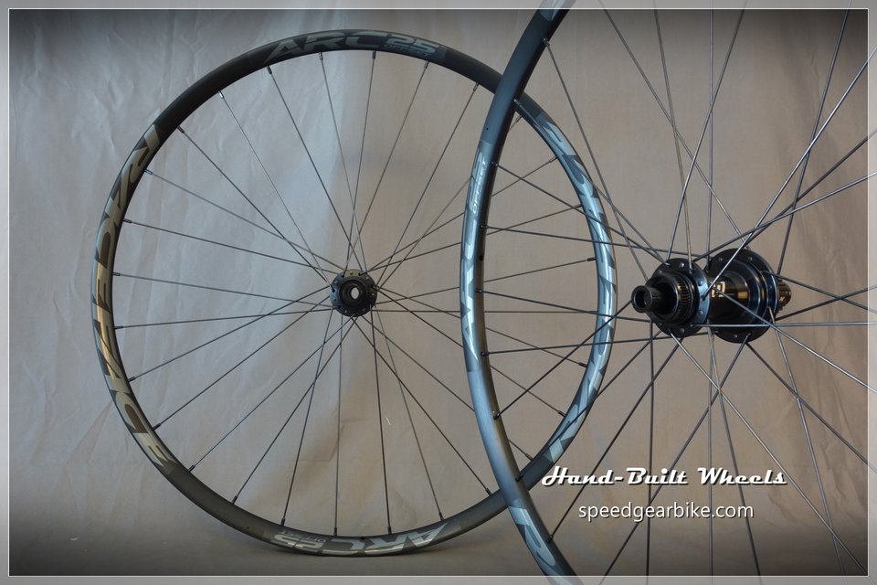 Race face arc 25 wheelset cheap