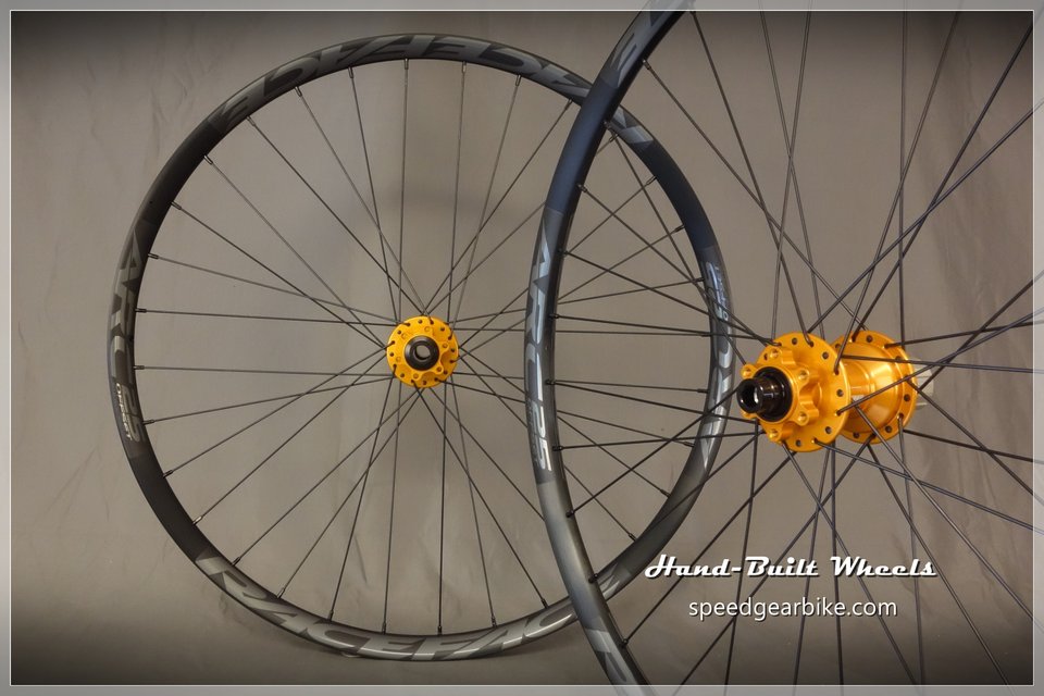 Race face arc 25 wheelset outlet