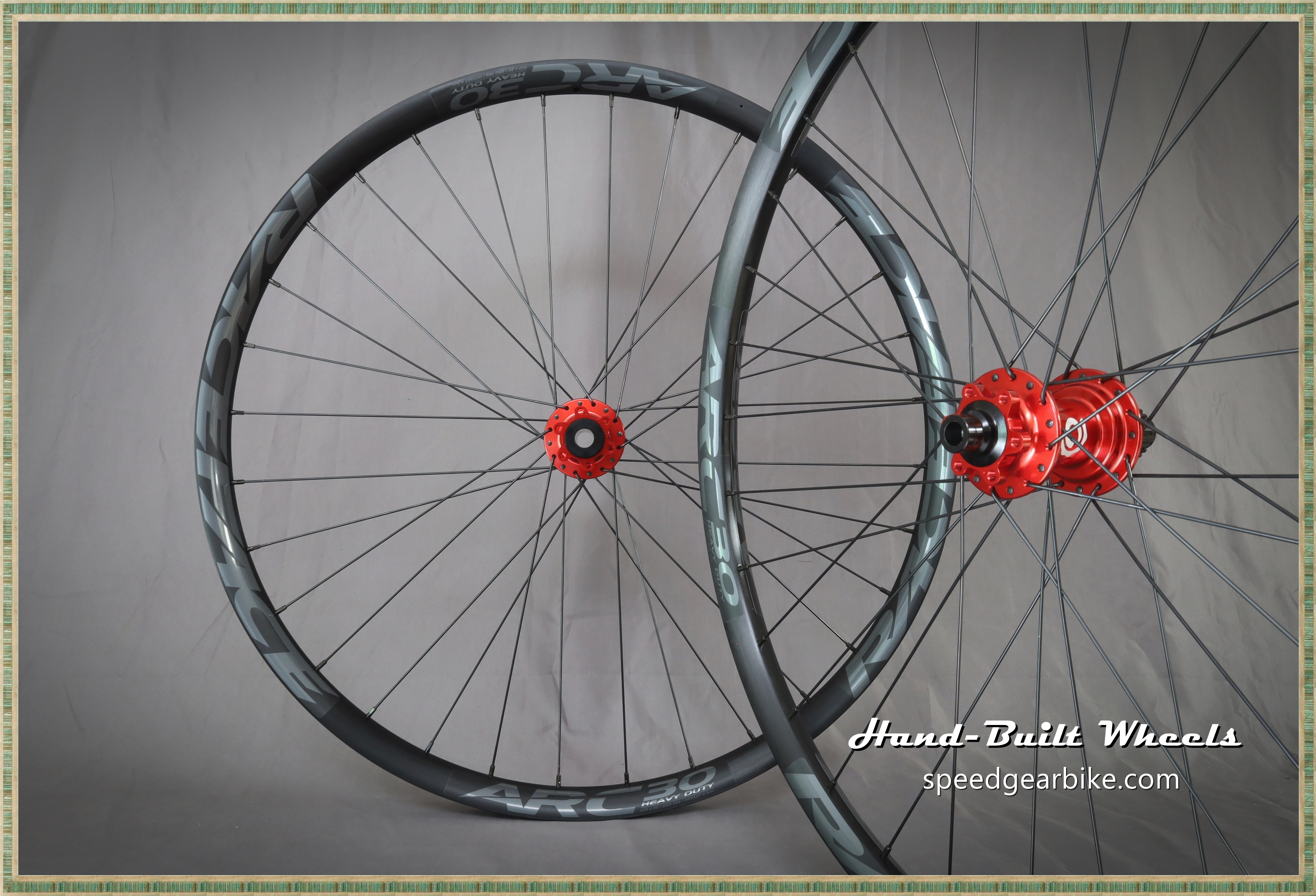 DT Swiss 350 / Race Face ARC 30 - SpeedGear Bike Shop