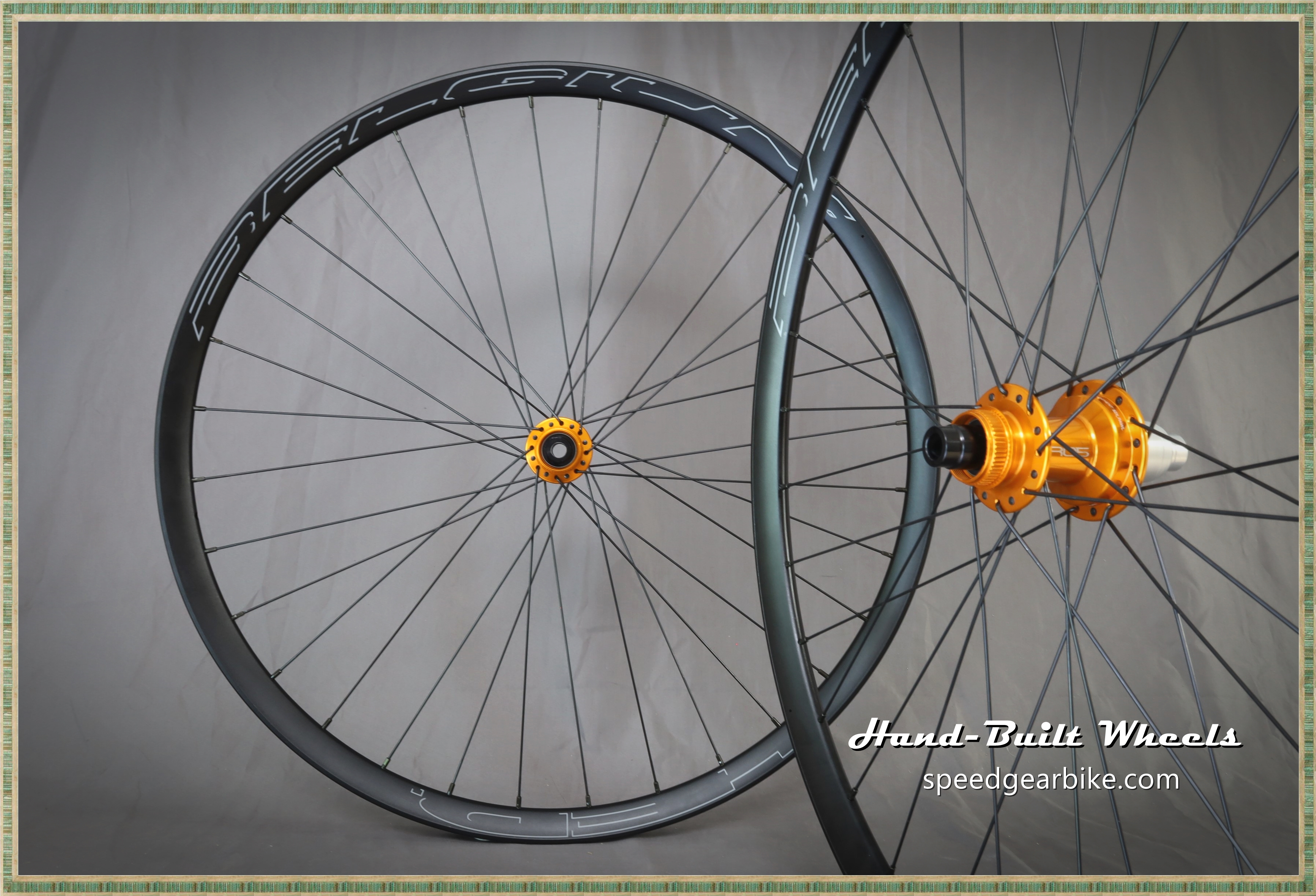 HED. belgium DT SWISS ピスト　ホイール