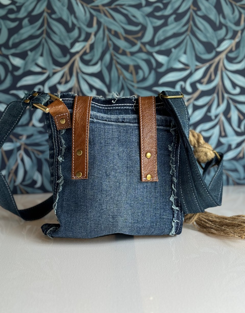 Denim Crossbody Bag theseasidesew