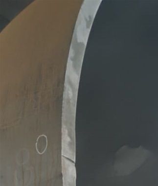 Днища с вн.диаметром 3200 мм изготовлены из стали SA387Gr22CL2(+Axens)+SA240-Type 347