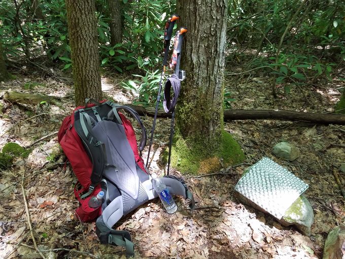 Hard to believe that this is all you need to hike for 3 weeks...that and a lot of energy....and cliff bars!