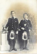 William and Edmund Gordon in Scottish uniform