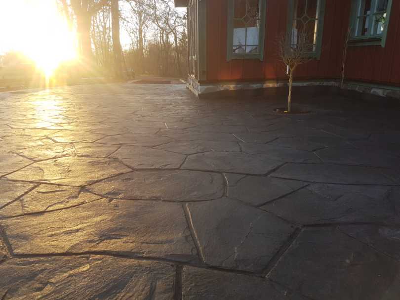 Orchad stone