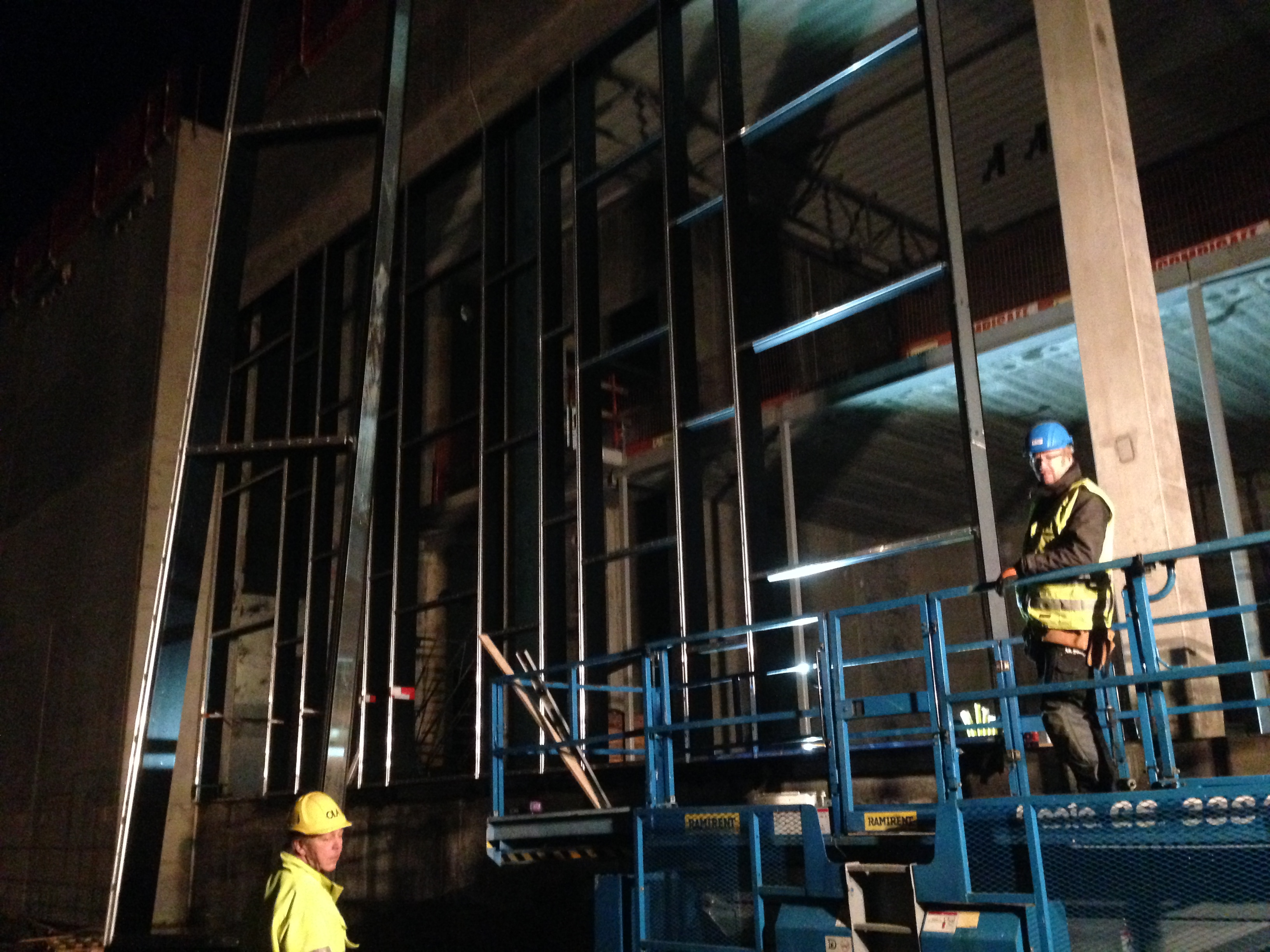 Montage av fasadglas, Arena/Badhuset
