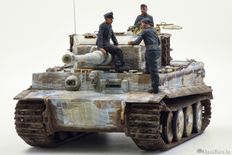 TIGER I MID Production