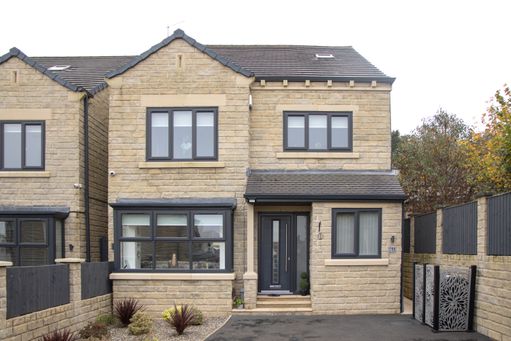 Poplar Gardens Executive New Build Gated Community External