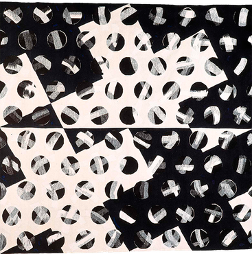 Croix Noire Perforée