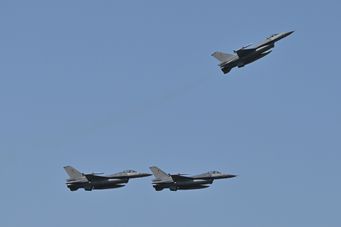 FA-102