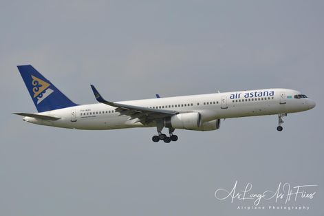 Air Astana - B757-28A - P4-MAS