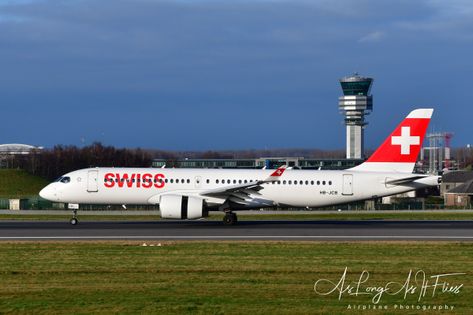 Swiss A220-300 - HB-JCB