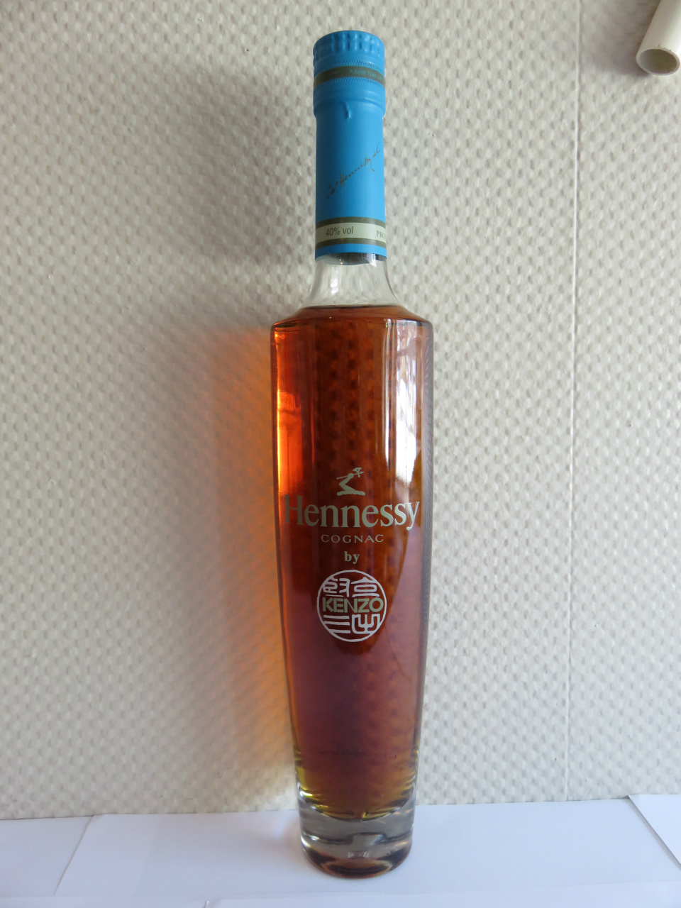 Hennessy ヘネシー トリビュート ピカソ コニャック　350ml 40度 楽天市場】【未開栓】ブランデー ヘネシー トリビュート ピカソ