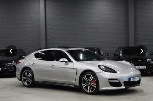 Porsche Panamera GTS - 2013 - 15121 mil