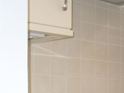 Built-under electric oven