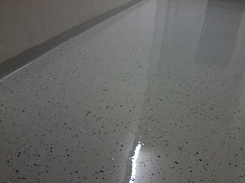 Industrieboden mit Wandhochzug- KELLER