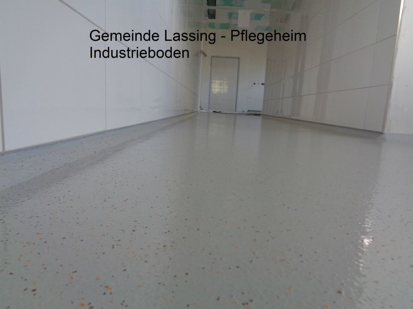 Bodenbeschichtung 1270m²
Pflegeheim Lassing 
      ( Neubau )