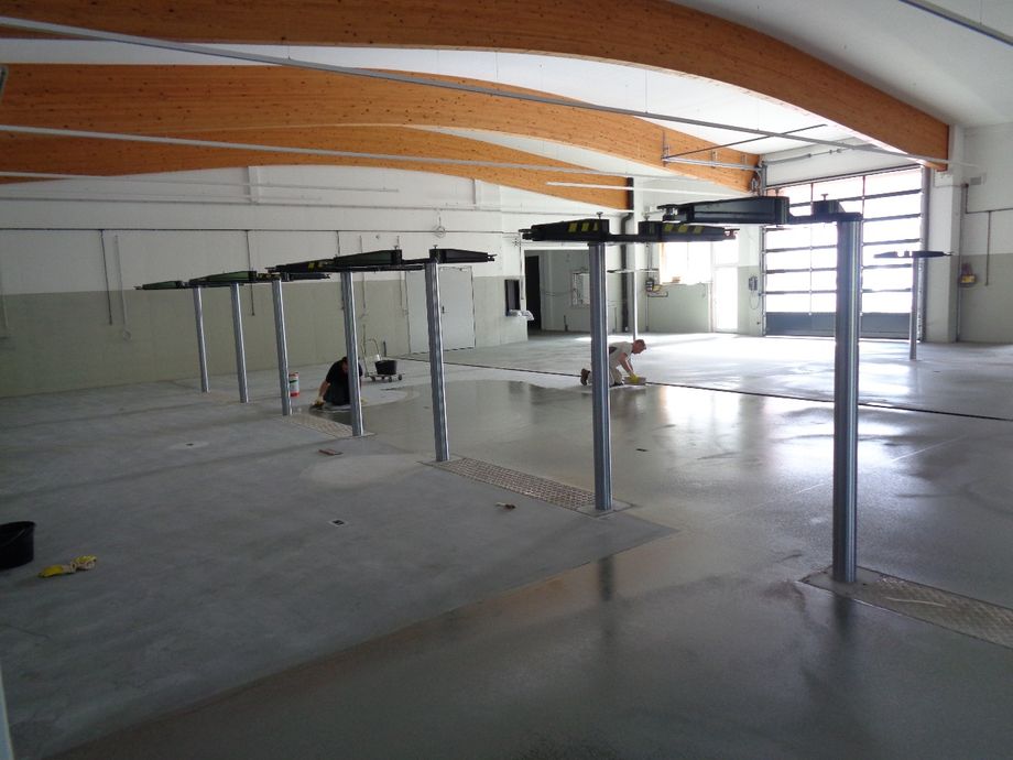 Bodenbeschichtung 1300 m²                                                 