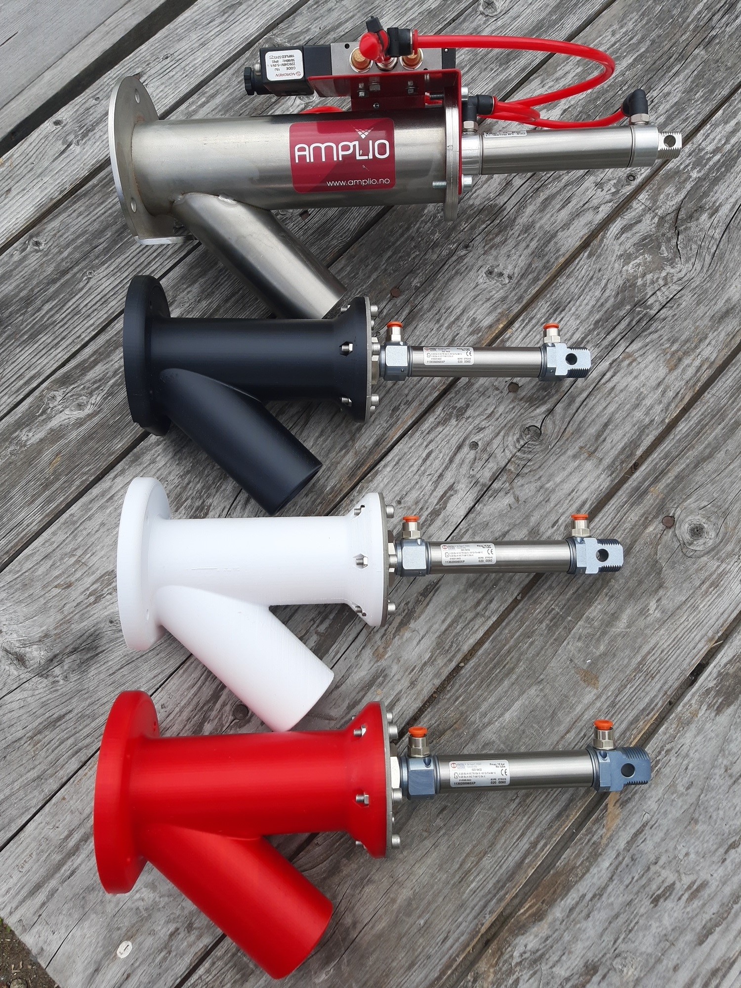 A-tec 100PL  is  the simple and least expensive sampler Amplio supplies.  The sampler is made of ordinary steel elzinket and Powder coated white RAL 9010. A-tec 100PL is designed for fall and cannot be directly used in a sampling system.  When using an A-tec 1400 Injector retainer and with vacuum system,   the A-tec 100PL  can be used in Amplio Autolab system. See Tab A-TEC PRODUCTS.  The construction of the A-tec 100 family is based on experiences dating back to 1996. All these years of experience have led to a reasonable sampler with excellent properties  and long life design.  See A-TEC 100PL PRODUCTS sheets for pricing and information.
